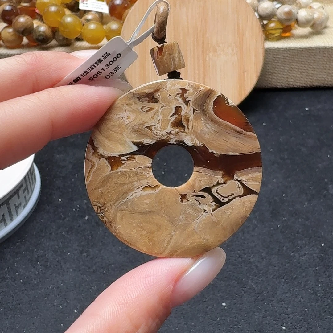 琥珀未镶嵌珠宝奇石妖花溶洞玉璧扣