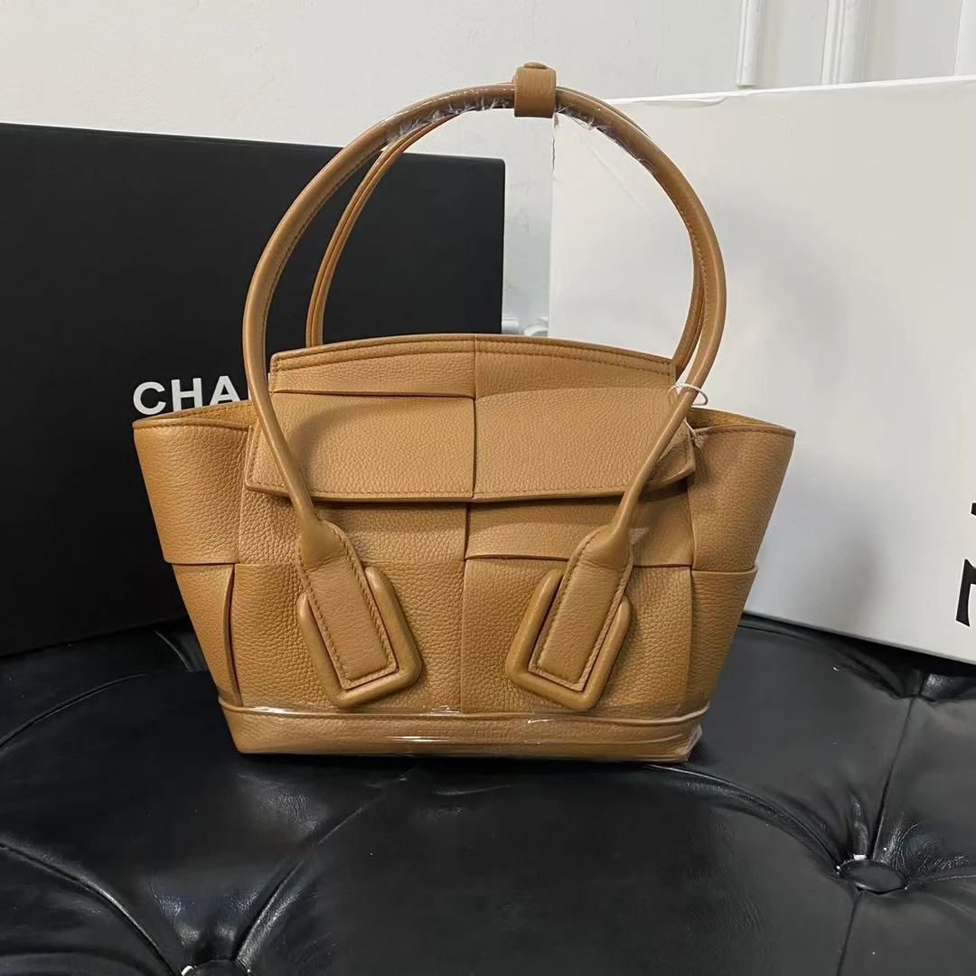 BOTTEGA VENETA/葆蝶家 单肩包 单肩包 wt6094/2502