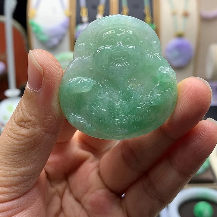吊坠(赠链)未镶嵌翡翠