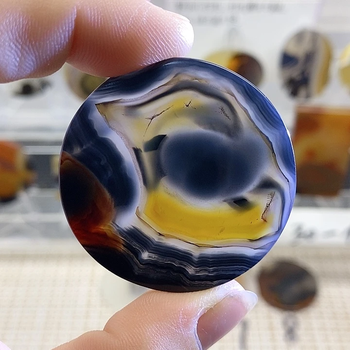 未镶嵌颈饰玛瑙/玉髓