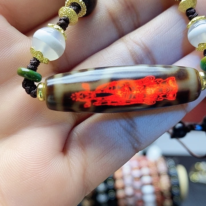 玛瑙/玉髓合金颈饰