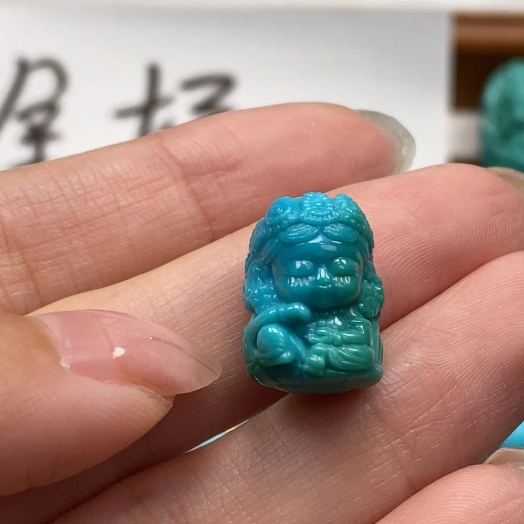 未镶嵌绿松石颈饰