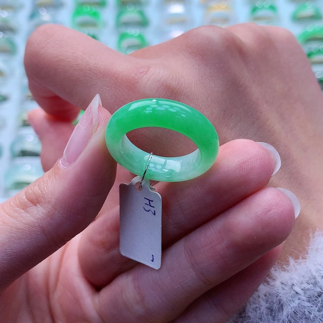 翡翠戒指未镶嵌14号