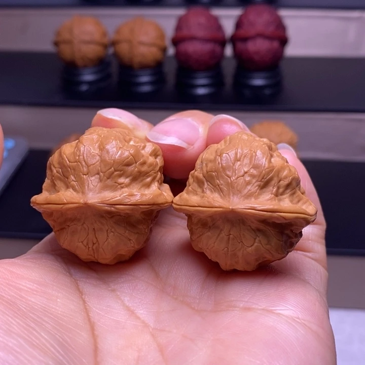 把件文玩核桃芭蕉扇50