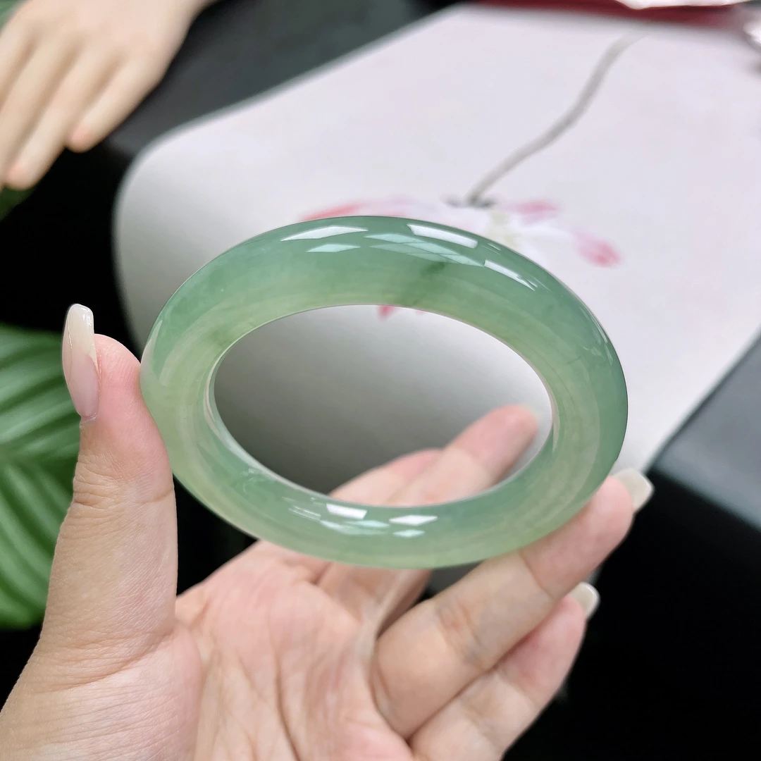 天然缅甸A货翡翠56