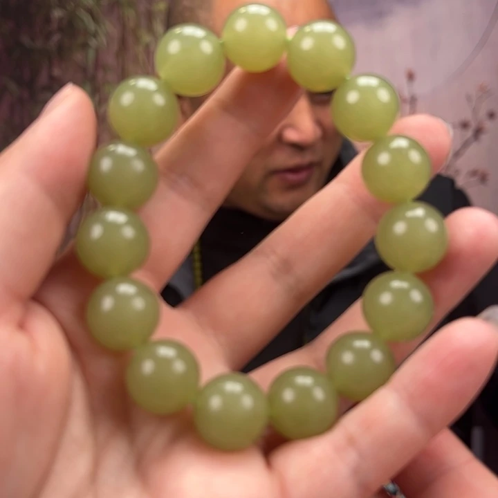 蛇纹石玉未镶嵌手链