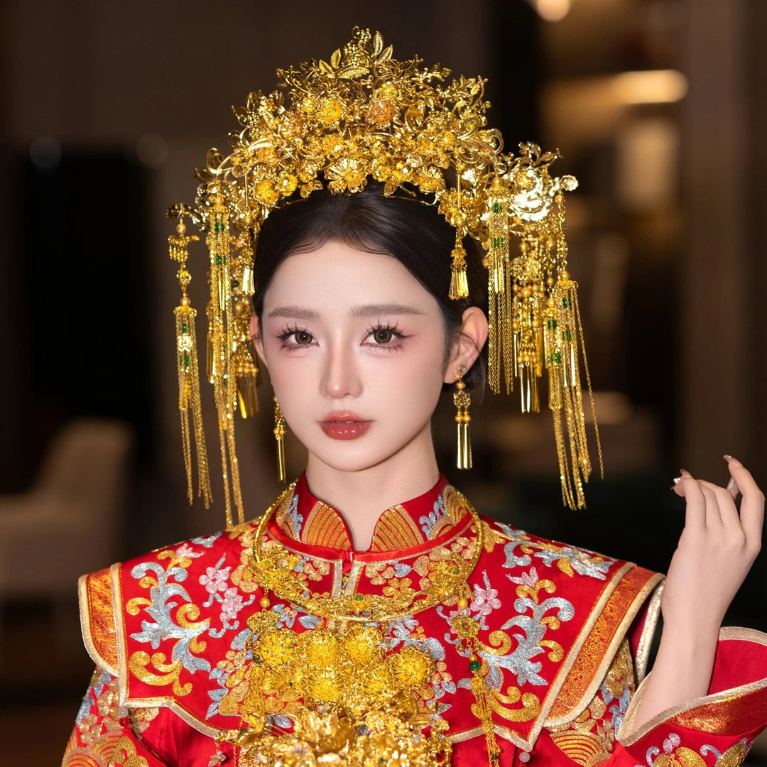 15292喜看优选金色凤冠金色新中式新娘头饰简单流苏奢华婚礼大冠