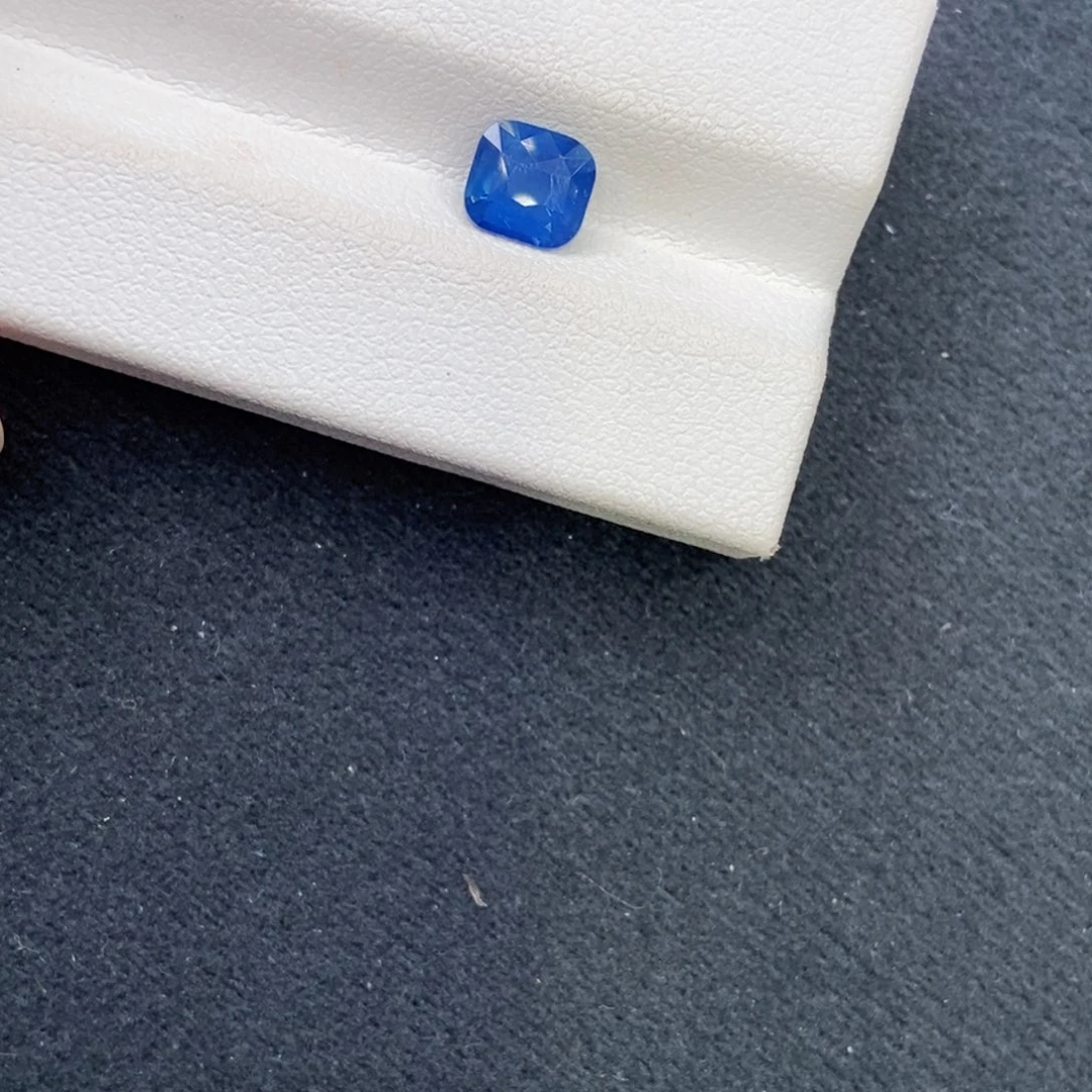 裸石蓝宝石1.26 ct
