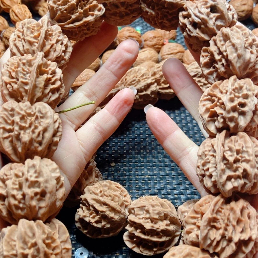 文玩核桃手串老*长岐山三棱