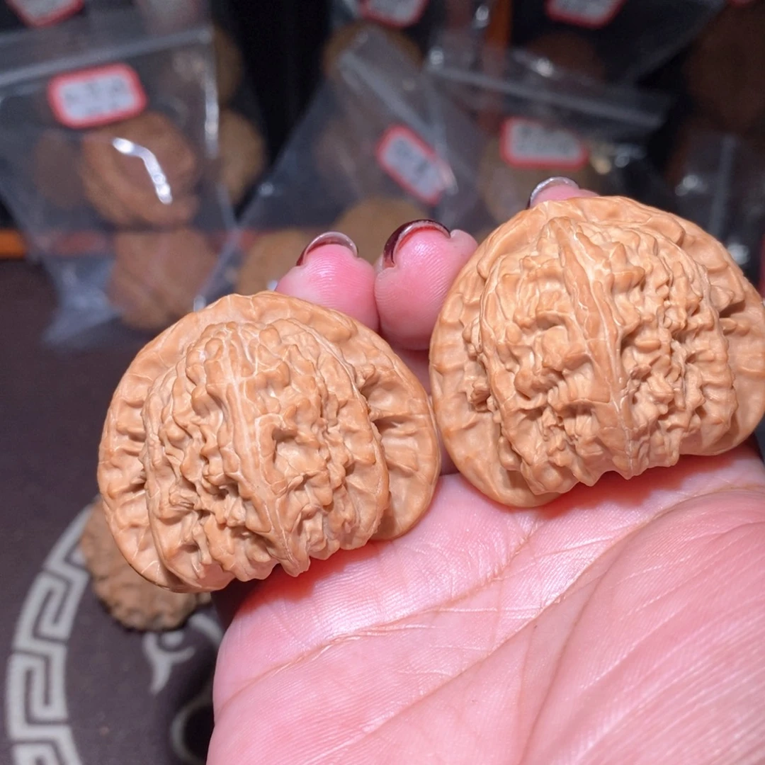 篮****把件文玩核桃三角白