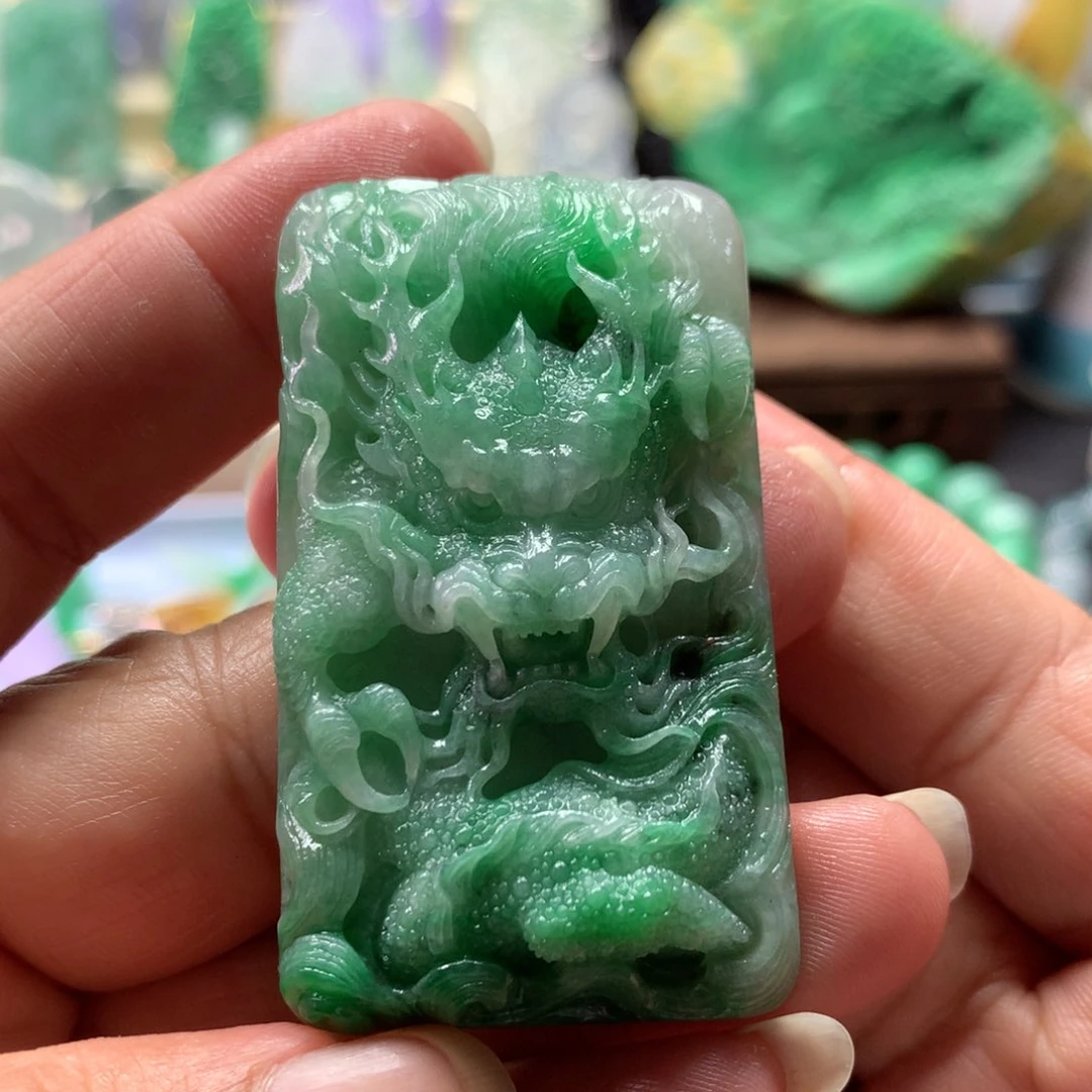 未镶嵌定制翡翠翡翠