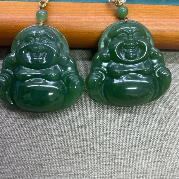 和田玉碧玉大佛公菠菜绿45/45/12mm多样性发一件