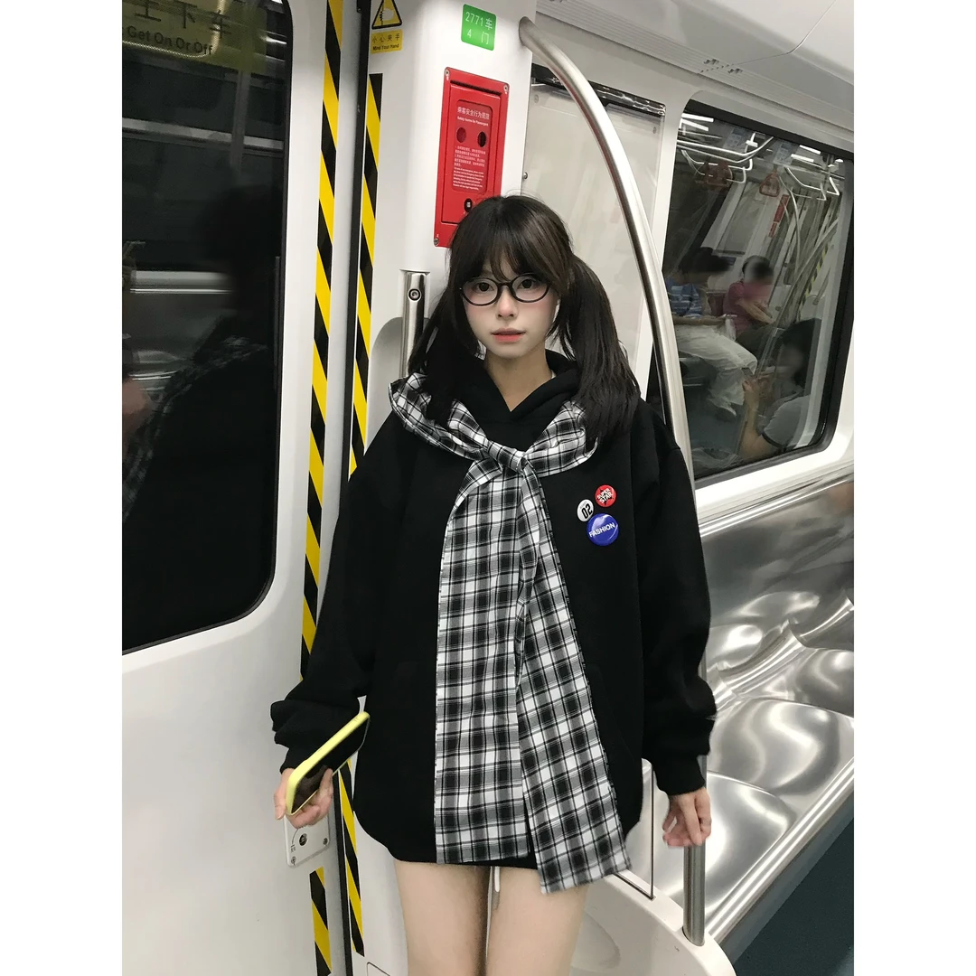 文文不乖原创美式复古格子披肩假两件连帽卫衣女秋冬宽松上衣外套