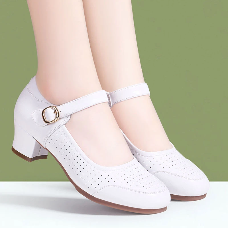 爆款真皮夏季镂空透气成人软底跳舞妈妈单鞋百搭鞋子高跟鞋白色