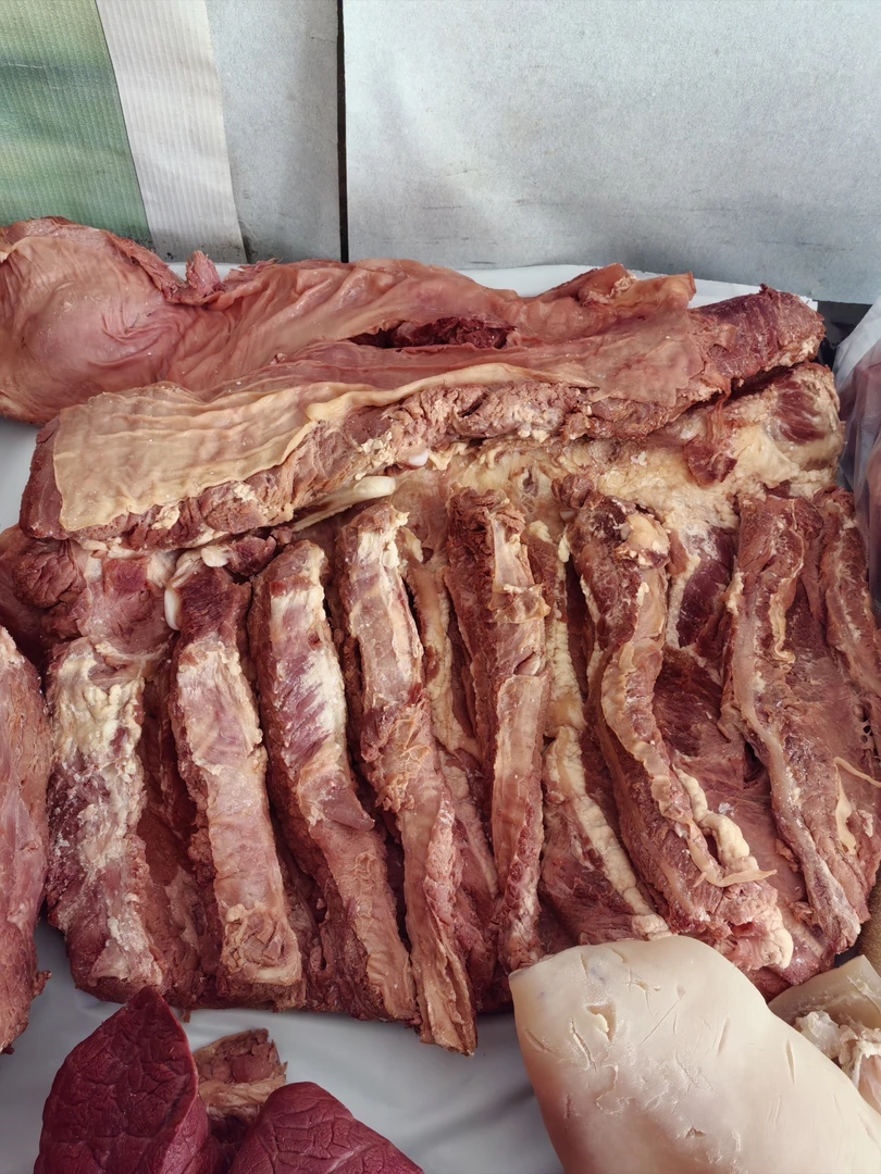 牛排，连云港灌南黄牛肉，2斤牛排肉，十分熟牛排，现切牛排剔骨肉