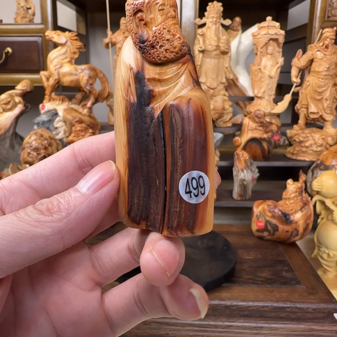崖柏小木匠艺雕一物一拍