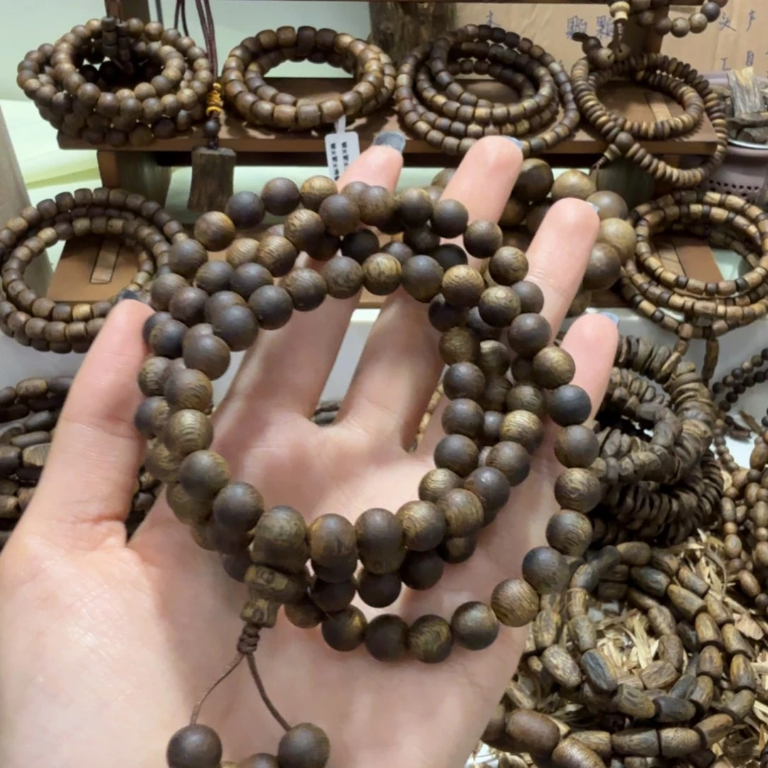 沉香碎屑沉香乌身圆叶 多圈0.8圆珠 27克➕