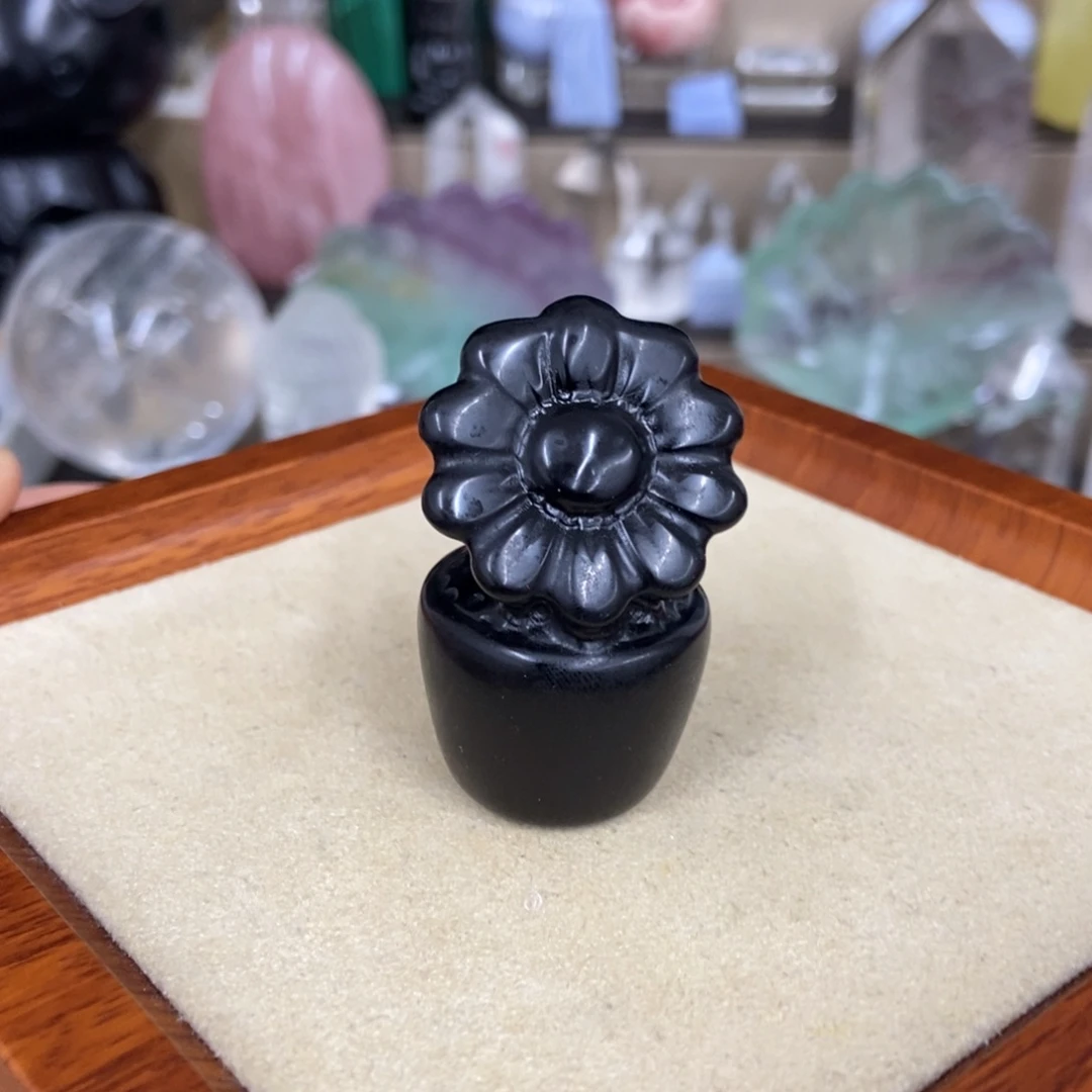 未镶嵌珠宝半成品水晶