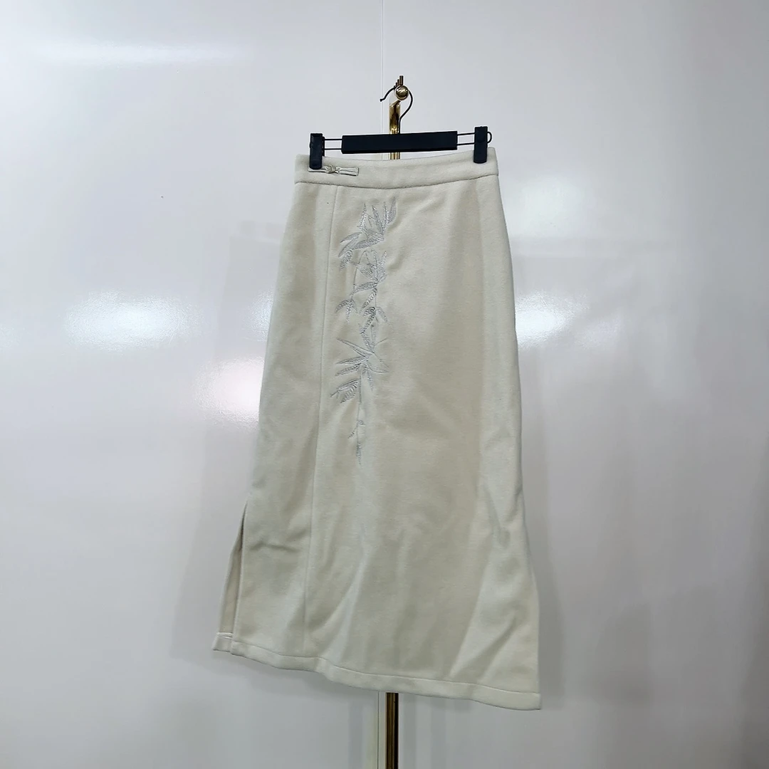 【芙娜妮轻奢】时尚品牌潮新款显瘦修身优雅气质高端女装Q2513191