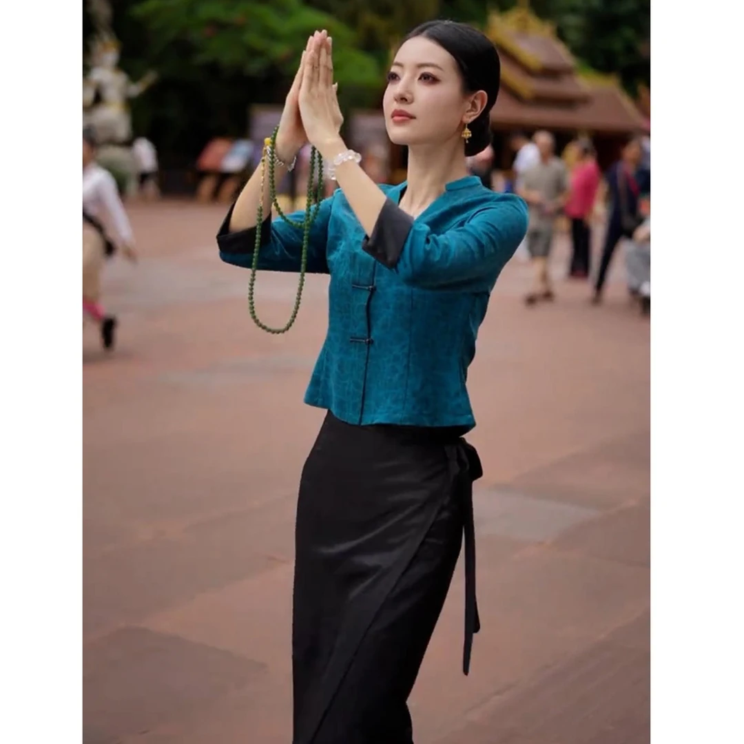 秋季新款新中式国风女装气质小香风蓝色盘扣衬衫黑色半身裙套装女