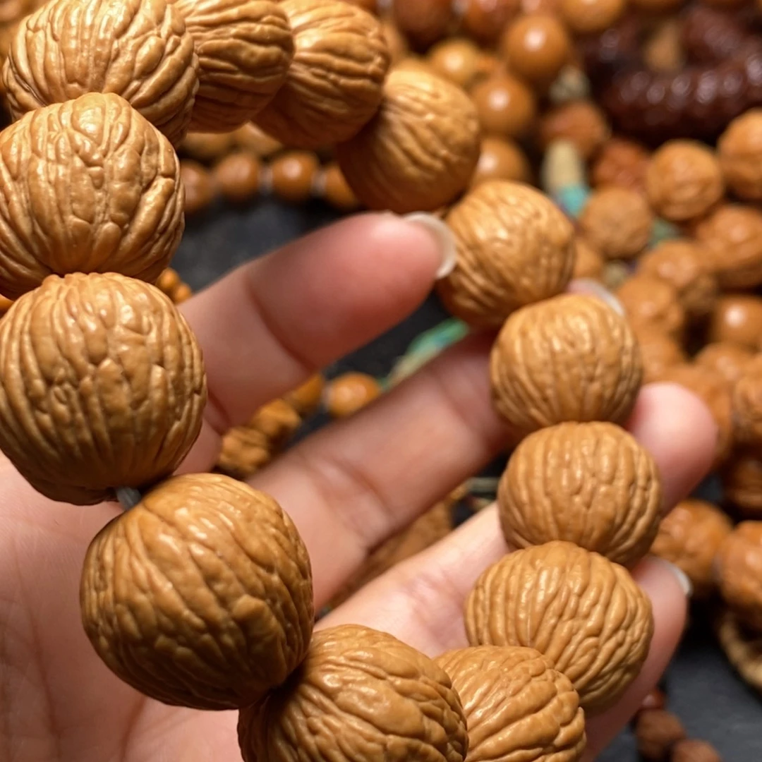 猴头核桃手串猴头