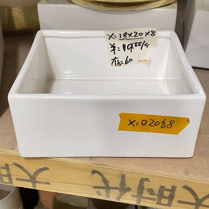 陶瓷花盆有孔 瑕疵介意勿拍