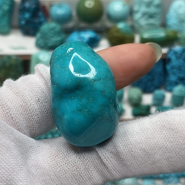 秋***叶绿松石未镶嵌天然原矿 地大质检