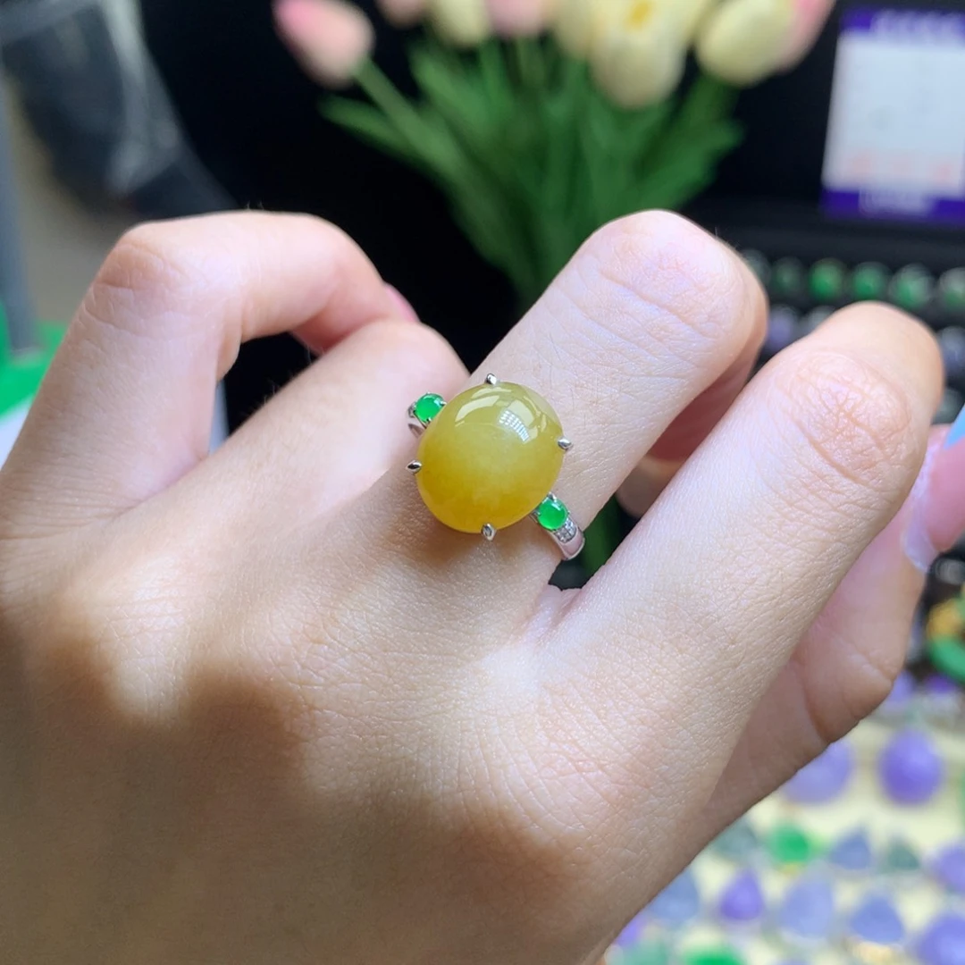 翡翠18K金镶嵌颈饰天然