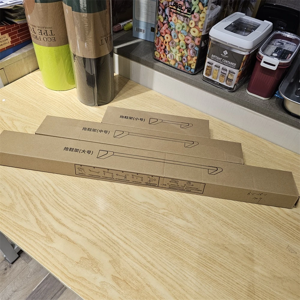 25010704B 家用浴室壁挂式拖鞋架免打孔