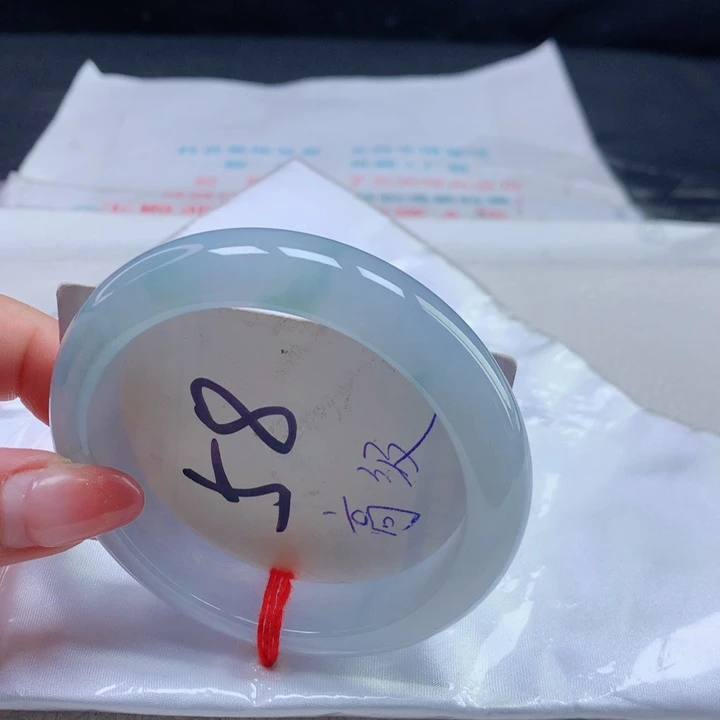 翡翠手镯未镶嵌5657575757