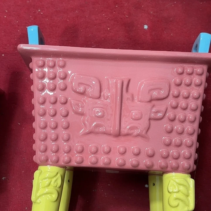 瓷器摆件…………瓷器……
