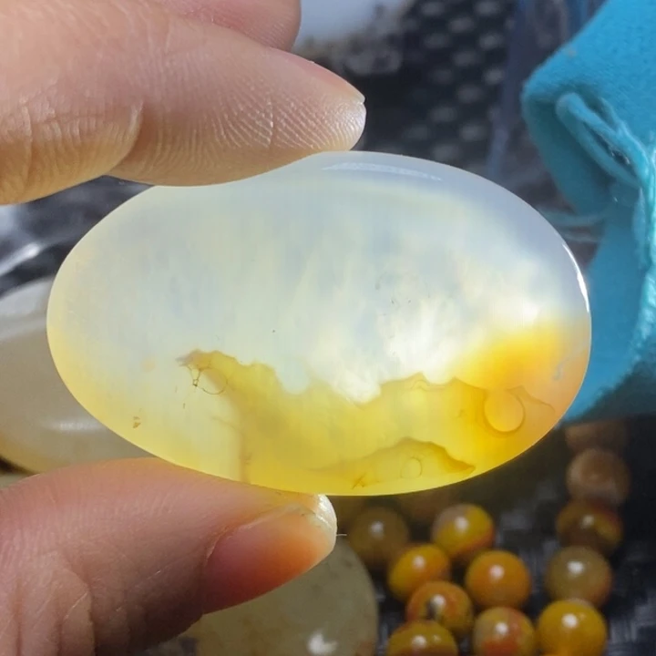 玛瑙/玉髓颈饰未镶嵌｀