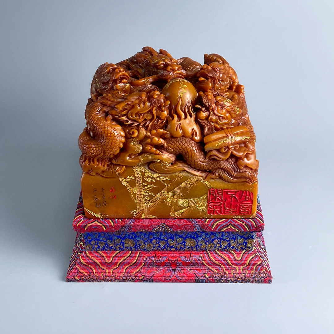 20世纪中期到后期绿泥石祥龙玉玺M25AO003A26/摆件/绣花张