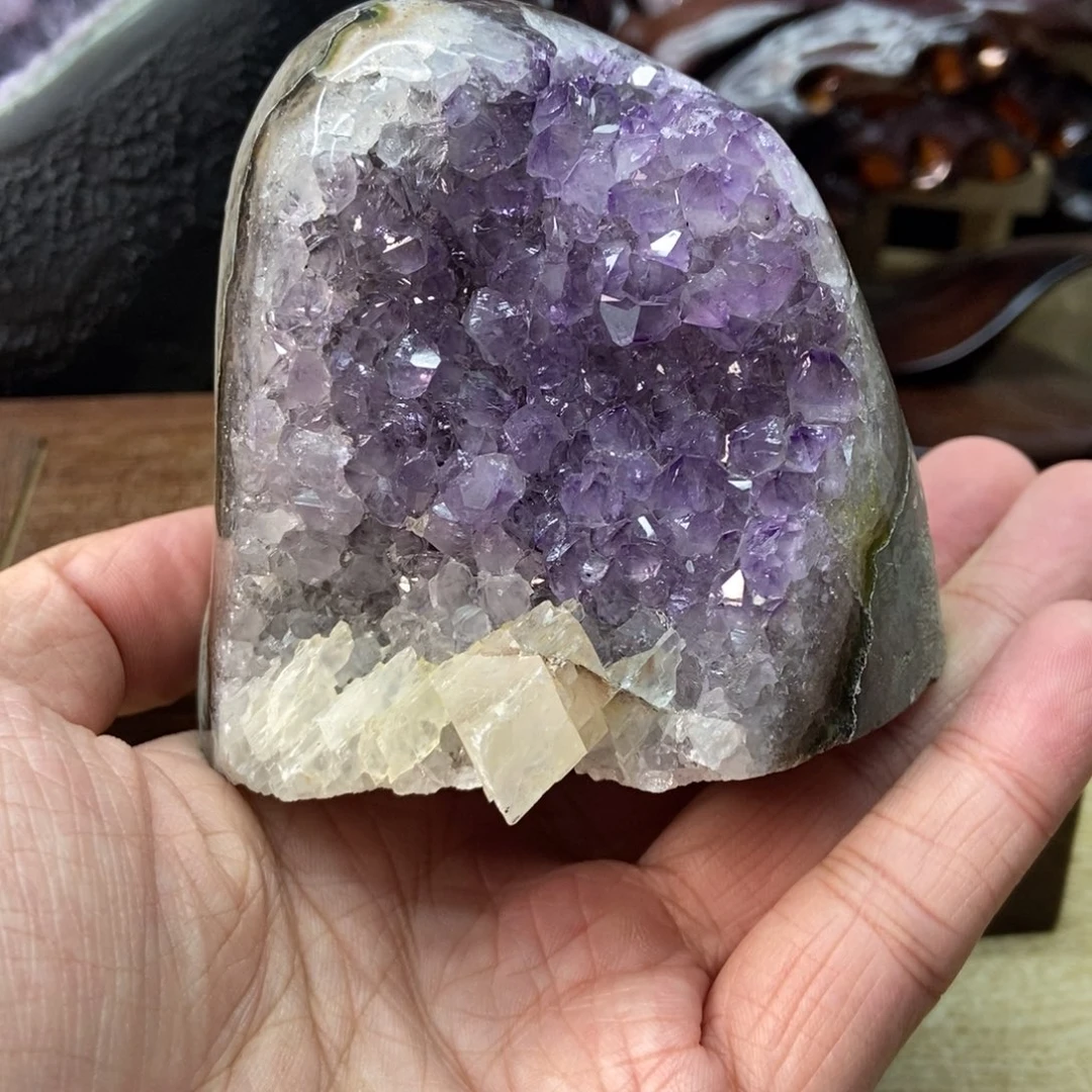 未镶嵌大型摆件（非配饰）紫晶