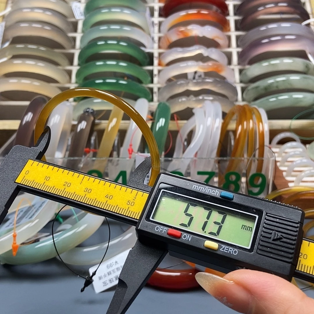 玛瑙/玉髓未镶嵌手镯334