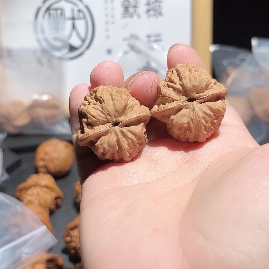 文玩核桃吊坠?*?35全品汉高龙珠