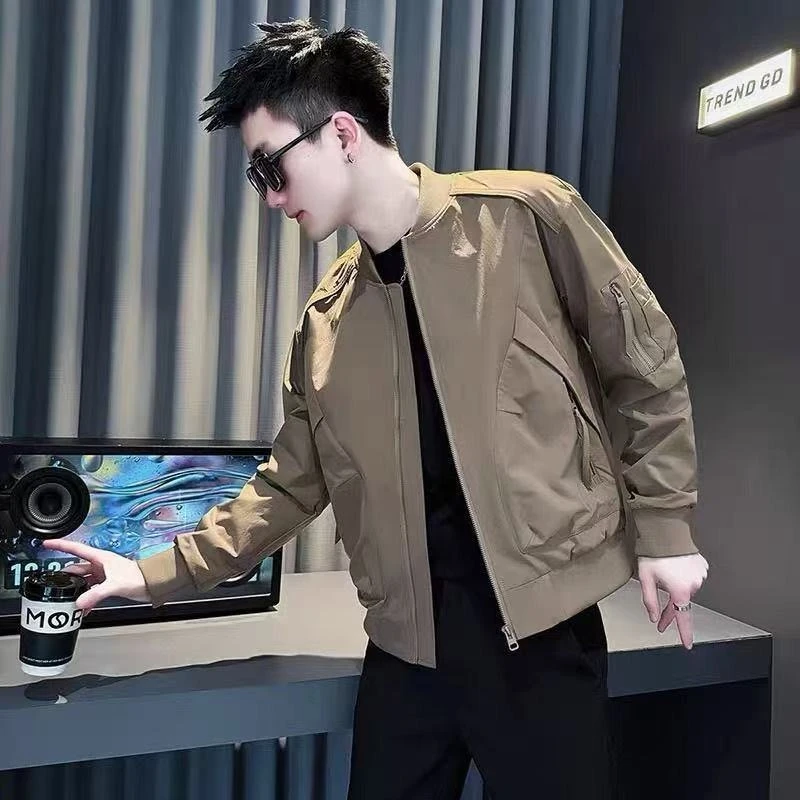 2025年春秋季夹克棒球服外套男生休闲新款潮流百搭爆款高级冲锋衣