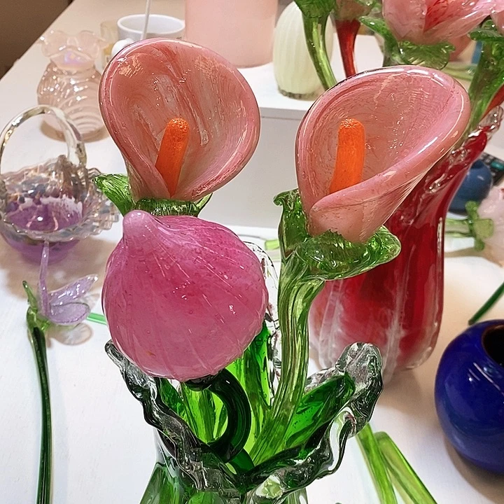 3支马蹄莲好看漂亮