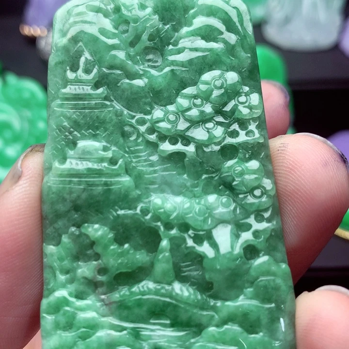 翡翠未镶嵌吊坠(不含链)