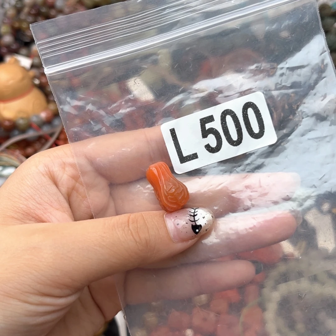 未镶嵌南红玛瑙珠宝奇石
