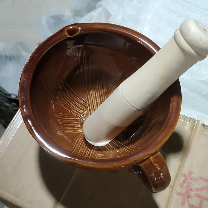 摆件陶瓷盘子碗啥都有