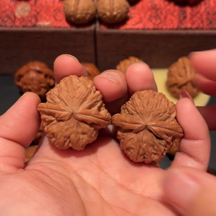 吊坠文玩核桃白狮子