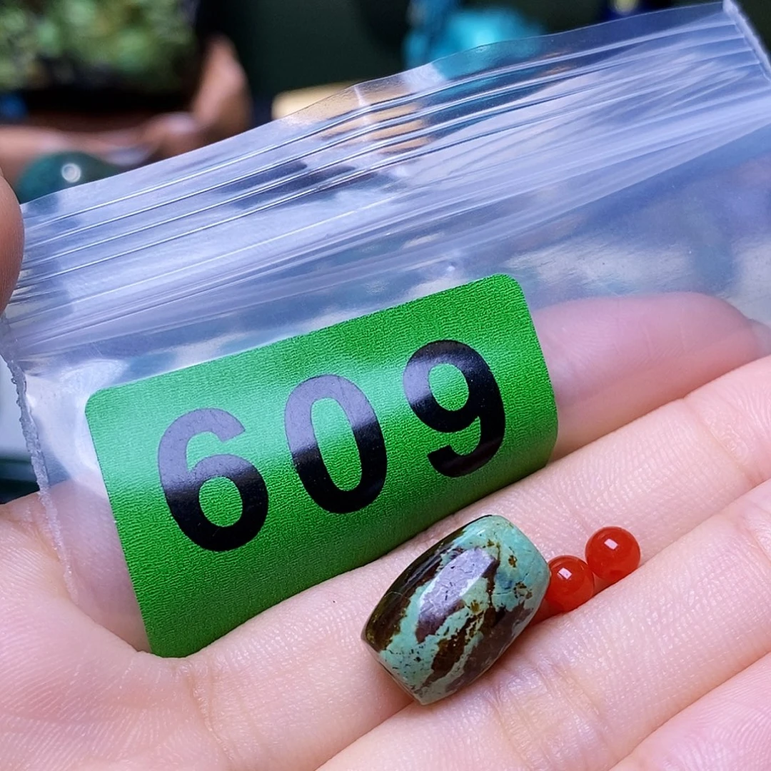 未镶嵌南红玛瑙珠宝奇石