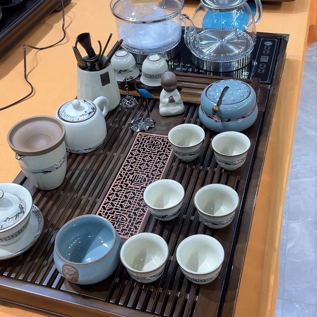 瓷片韵达的韵达大哥和废墟吧