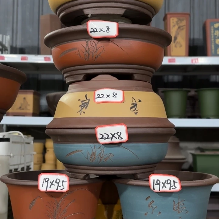 紫砂花盆100-8。