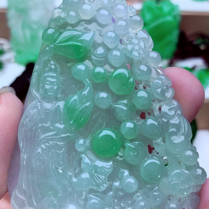 翡翠未镶嵌吊坠(不含链)