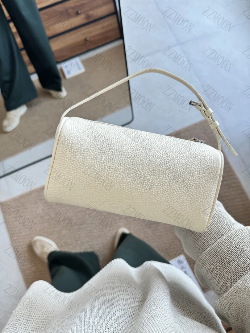 意大利进口原厂皮 row风极简手提圆筒铅笔包百搭小包气质时尚 D04