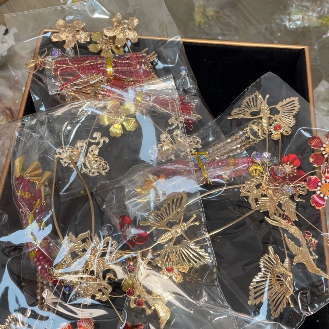 混合材质新娘头饰默认微瑕不退换