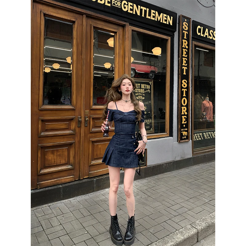 蓝色牛仔套装女高级感复古一字肩上衣半身短裙两件套2025夏季新款