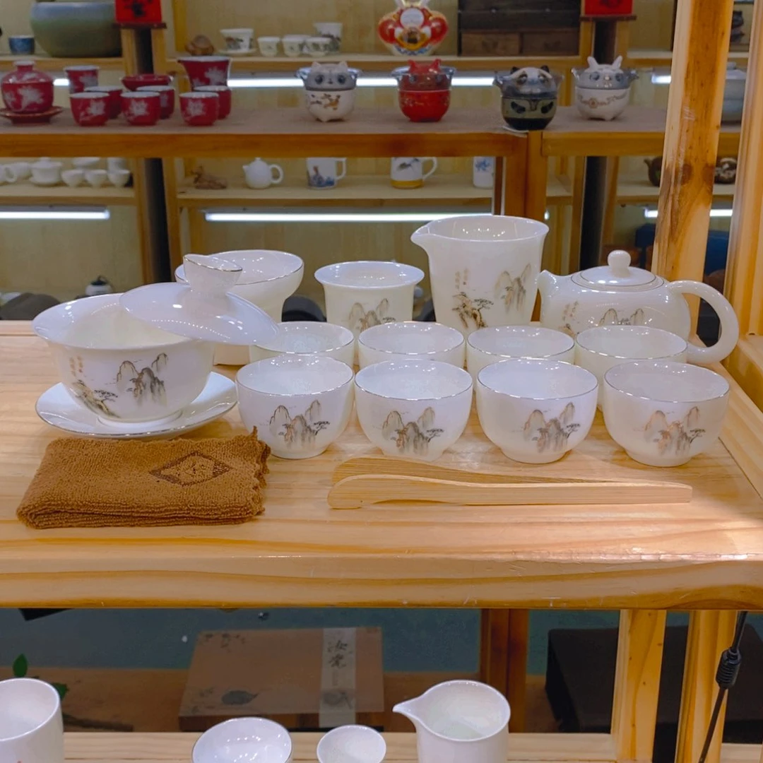 不止中国白羊脂玉瓷